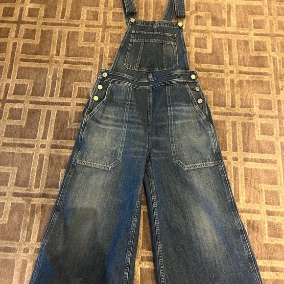 Women’s overall’s Citizens of Humanity size 4 - Picture 1 of 7